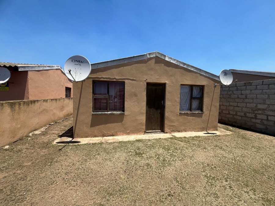2 Bedroom Property for Sale in Kwazakhele Eastern Cape